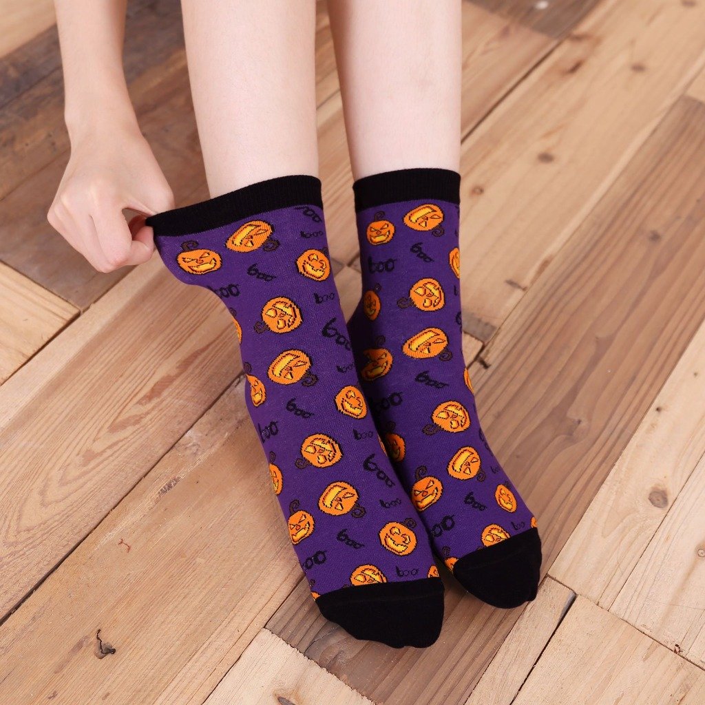 cute pumpkin purple  crew socks for women