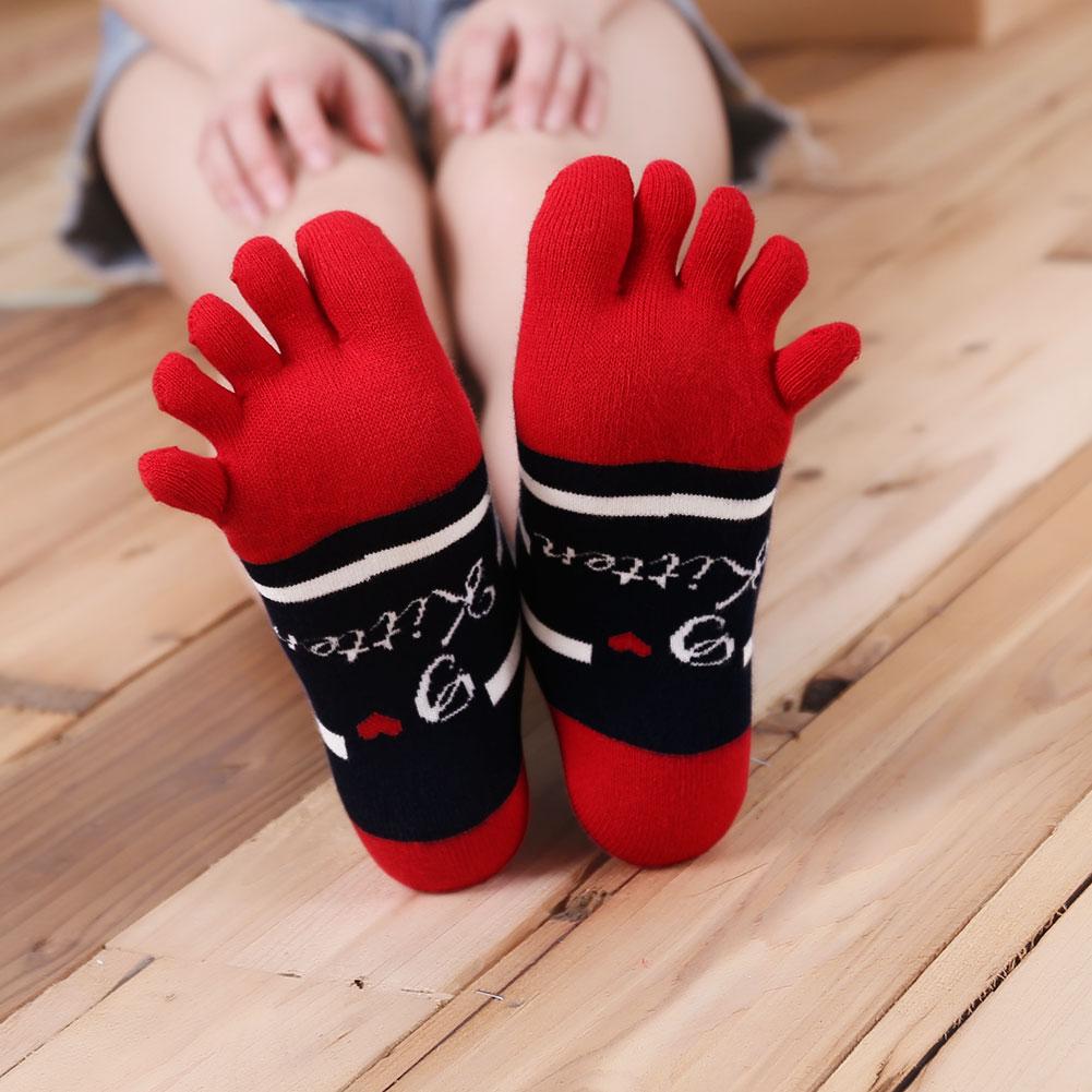 red 5 finger socks